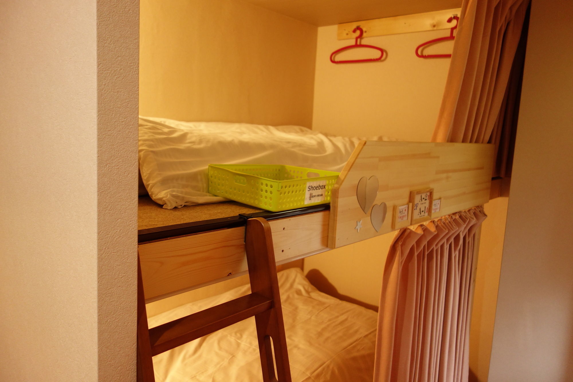 Kens House Hotel Osaka Exterior foto